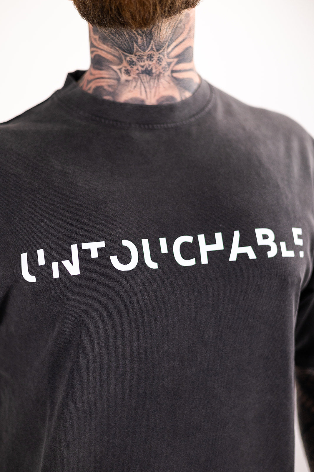 HEAVY LUXURY TEE - UNTOUCHABLE