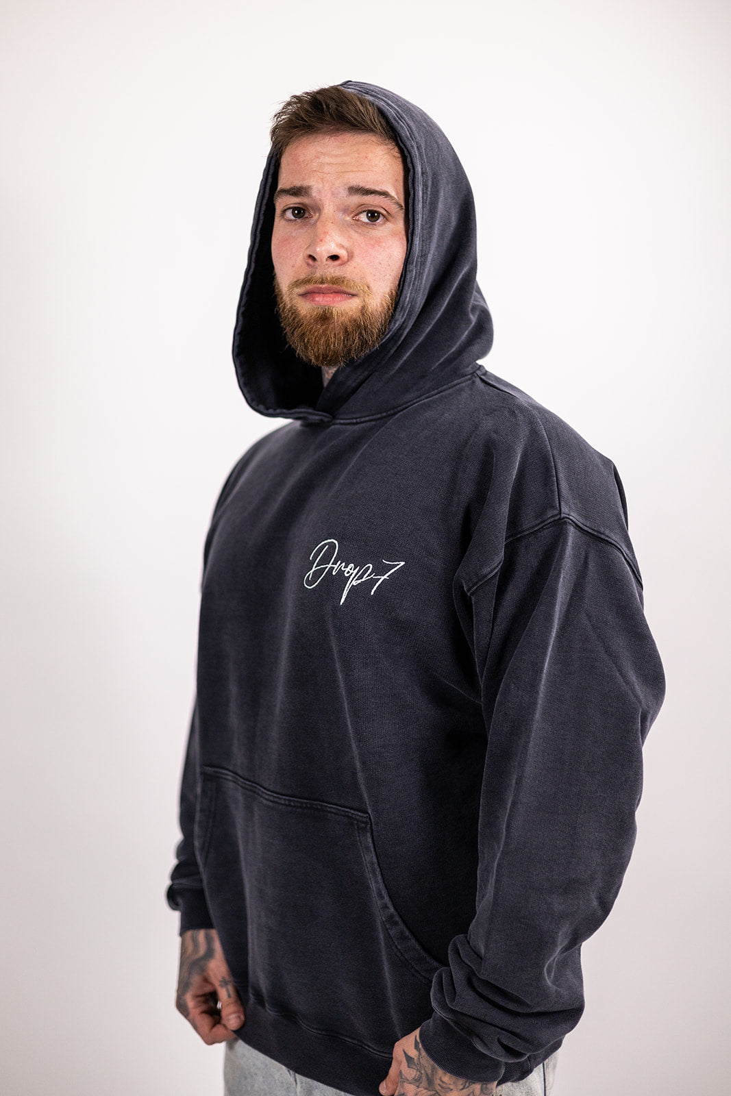 SIGNATURE HOOD